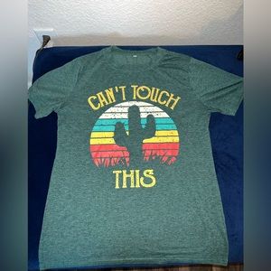 Green can’t touch this t size small